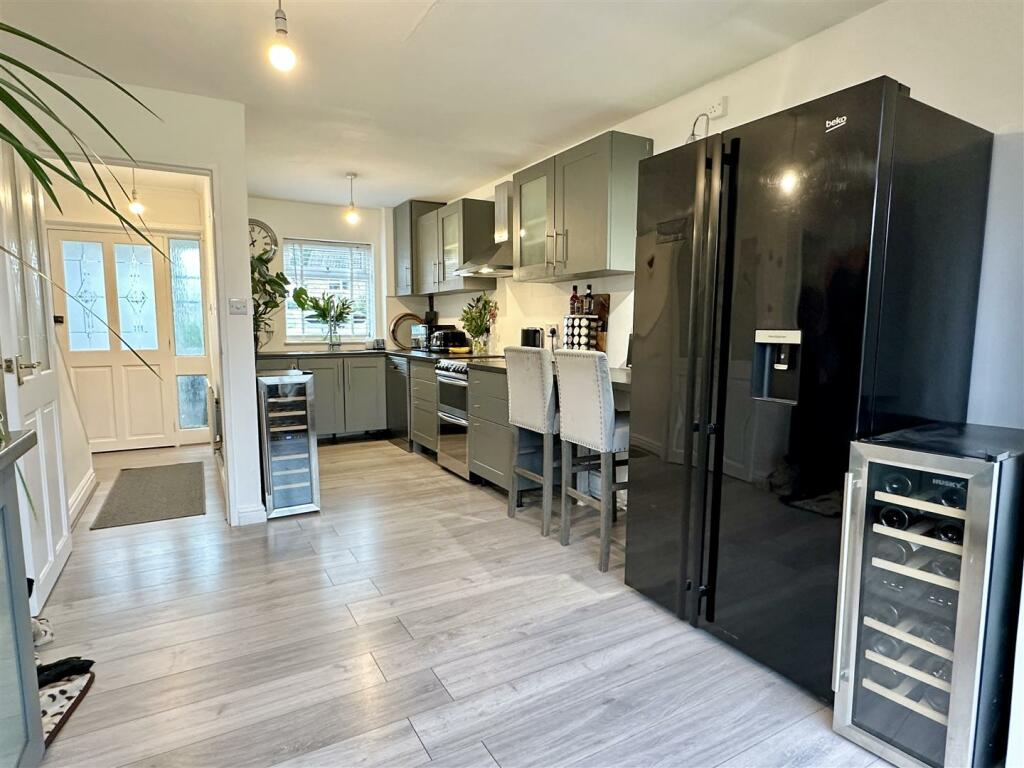 Additional image 25 of Castle Road, Alcester