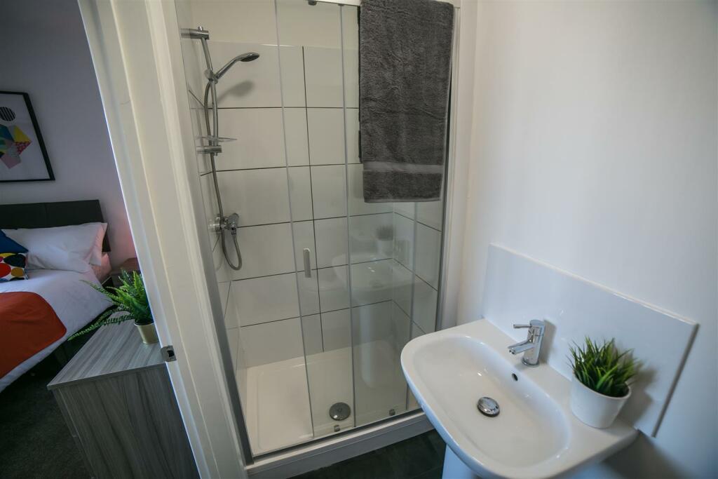 Additional image 19 of Two Gates, Halesowen