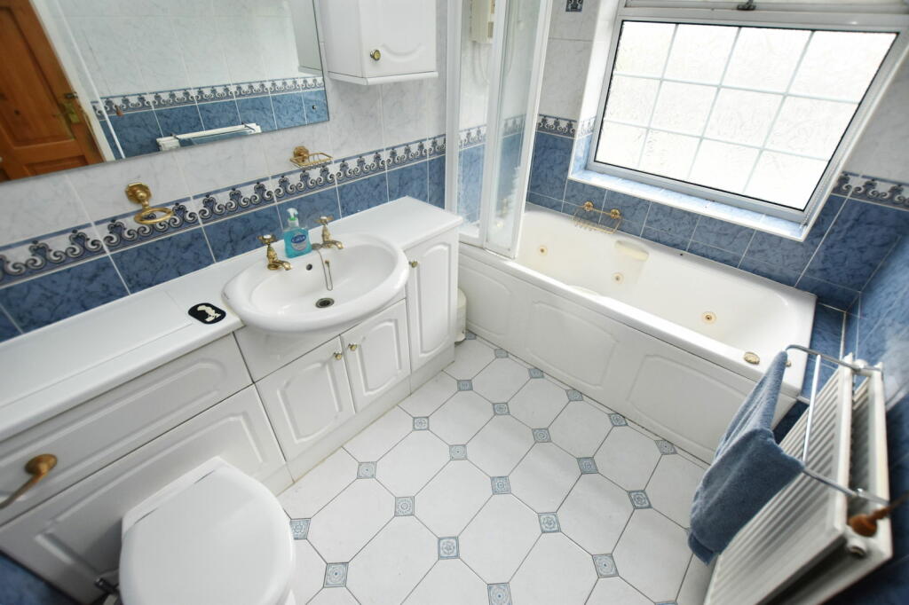 Additional image 13 of Shelly Lane, Monkspath