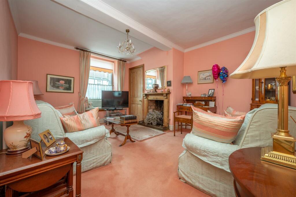 Additional image 3 of Henley Street, Alcester