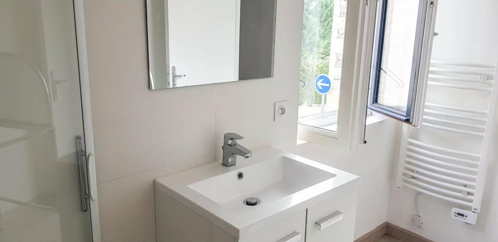 Primary image of Midi-Pyrénées, Lot, Vayrac, France