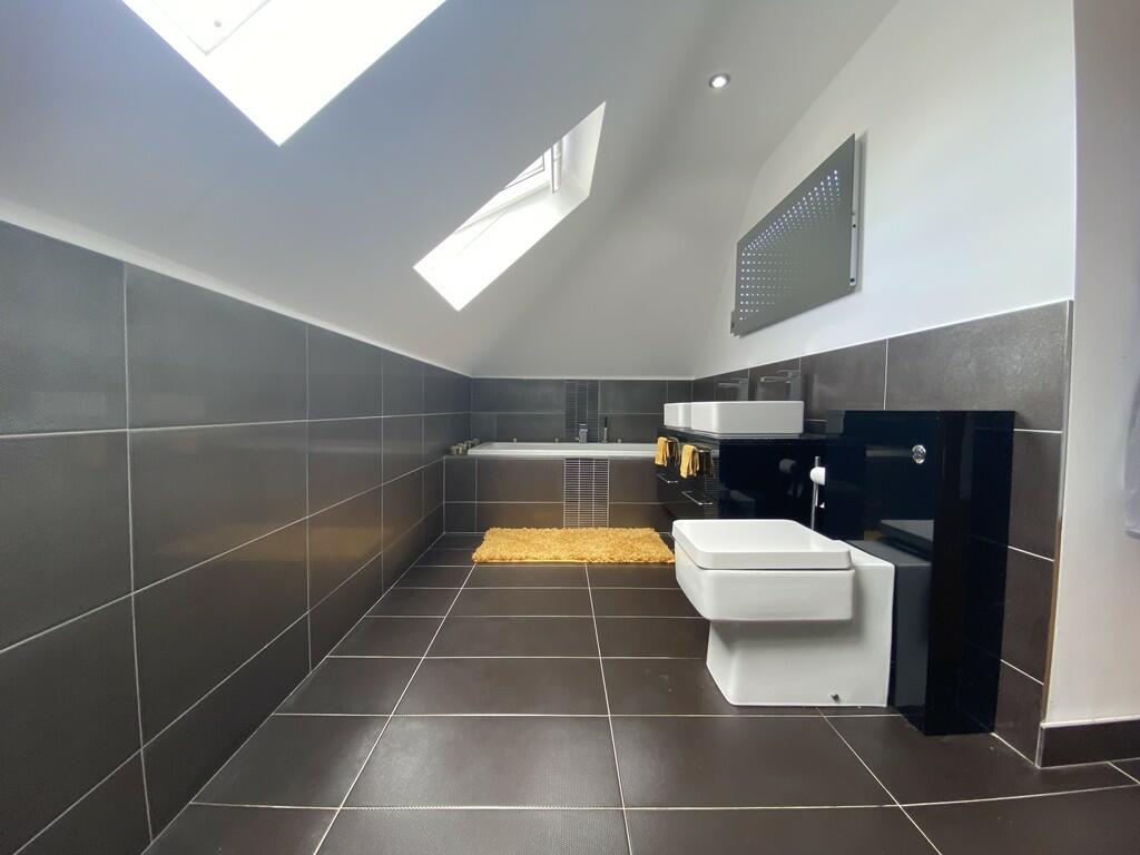 Additional image 24 of Malthouse Lane, Earlswood