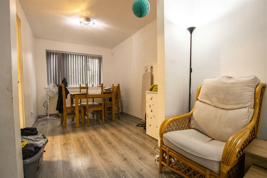 Additional image 5 of Shooters Close, Birmingham