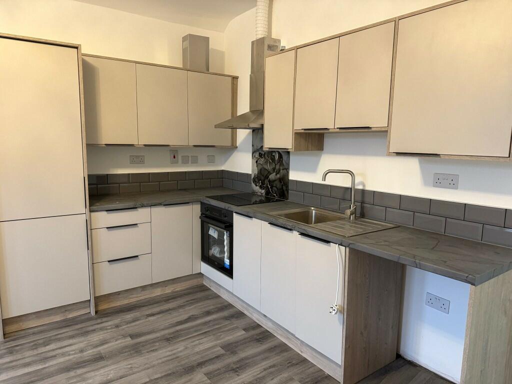 Bearwood Road, Birmingham, B66