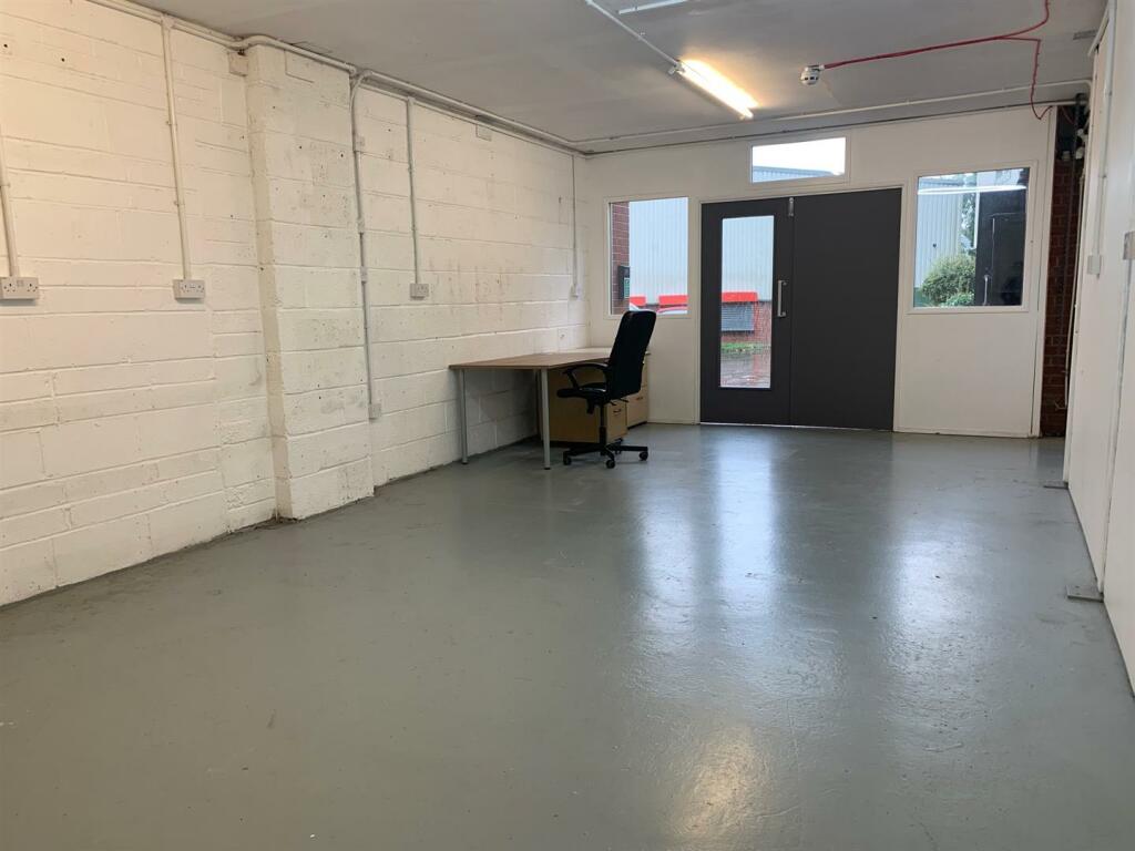 Additional image 19 of Falcon Park, Tame Valley Industrial Estate, Wilnecote, Tamworth