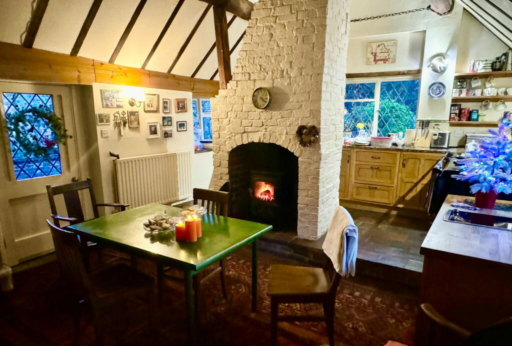 Additional image 6 of Yew Tree House, The Green, Amington, Tamworth, B77 4AD