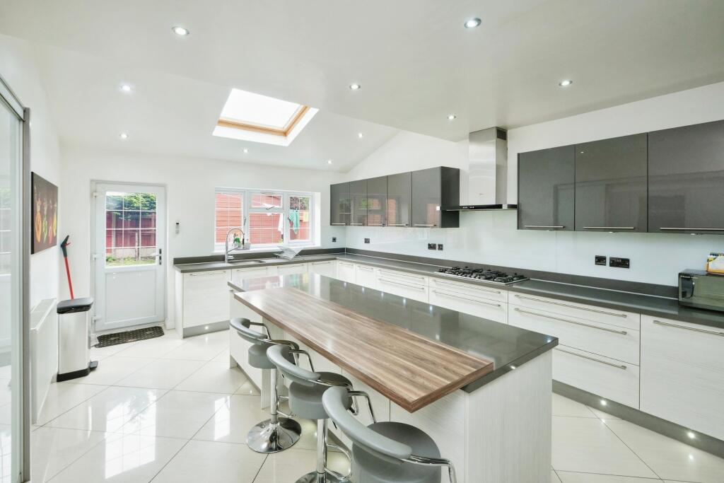 Additional image 16 of Radstock Avenue, Birmingham, B36