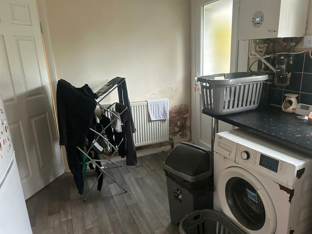 Additional image 11 of Wallace Road, Oldbury