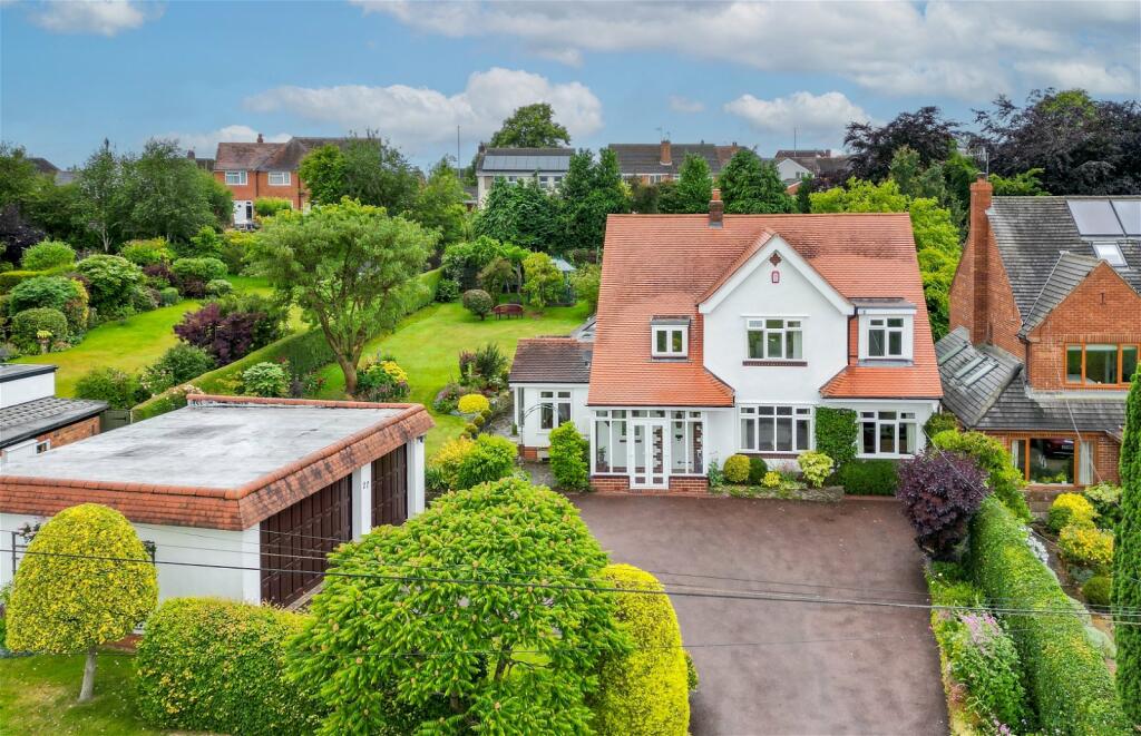 Staple Flat, Lickey End, Bromsgrove, B60 1HD