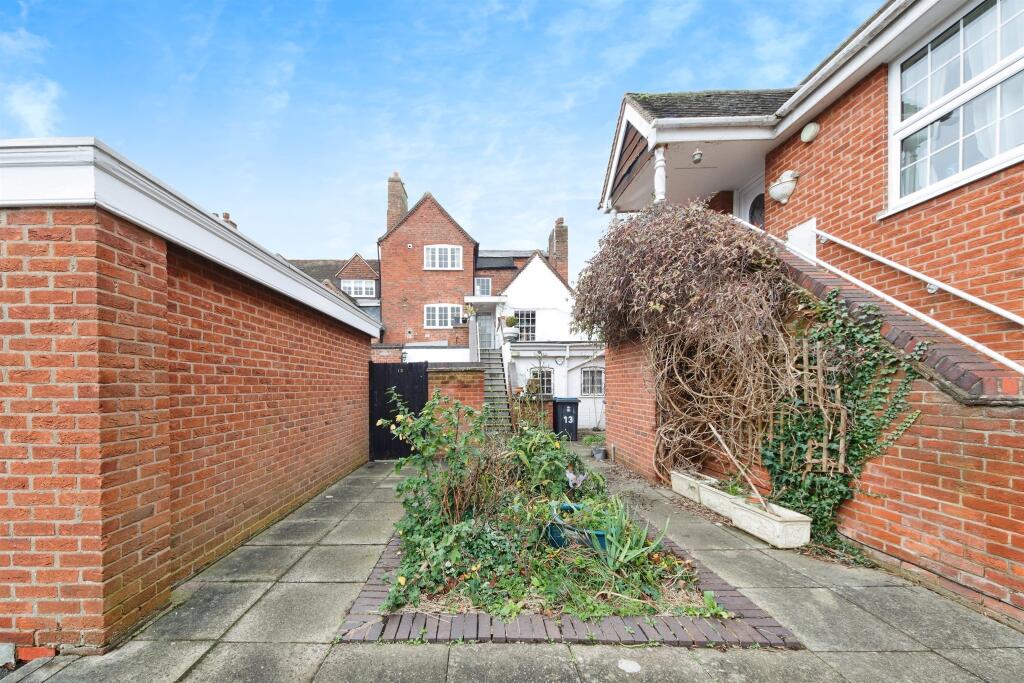 Additional image 17 of High Street, Henley-In-Arden