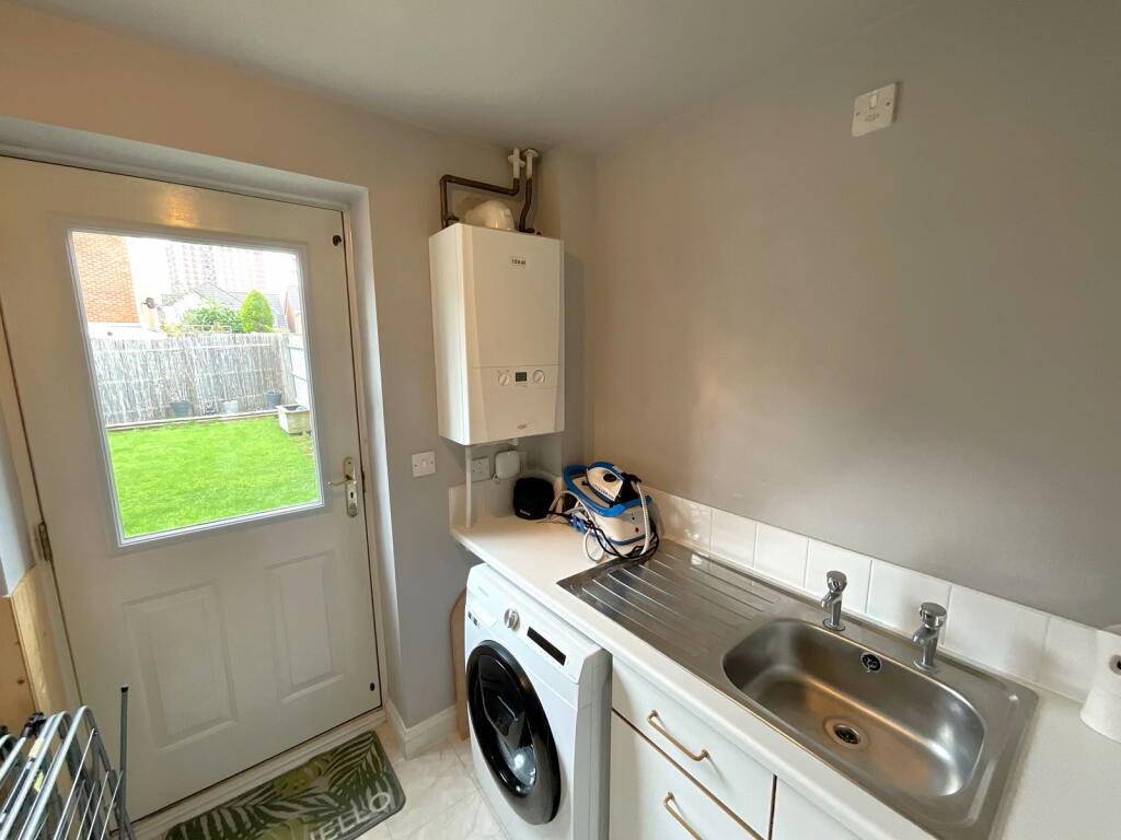 Additional image 5 of CRADLEY HEATH, Dorothy Adams Close