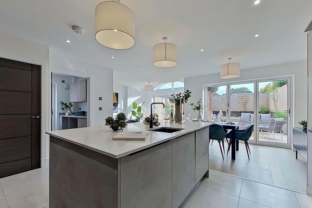 Additional image 16 of Royal Gardens, Sutton Coldfield