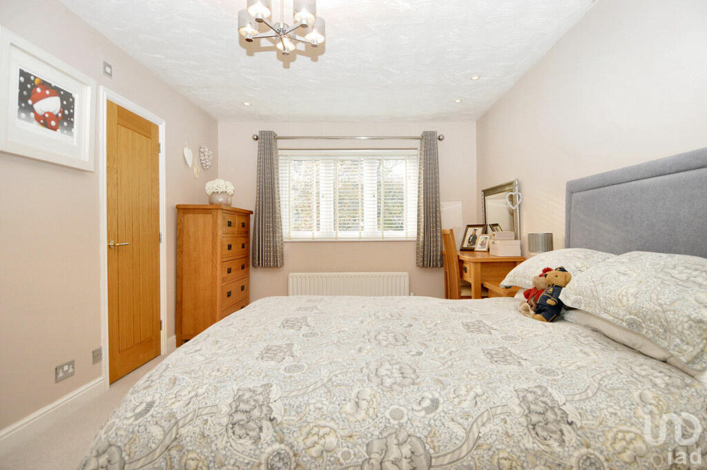 Additional image 21 of Bishops Walk, Cradley Heath, B64