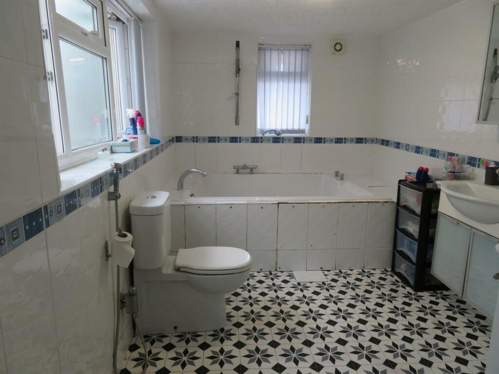 Additional image 8 of 15, Monk Road, Birmingham, B8 2TR