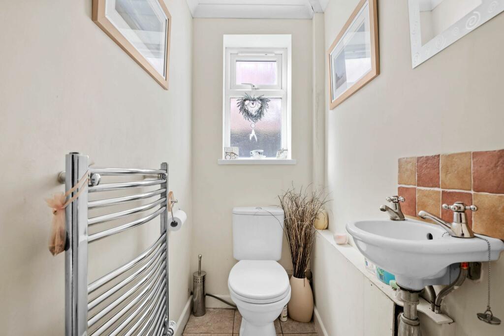 Additional image 8 of Augustine Avenue, Studley, B80