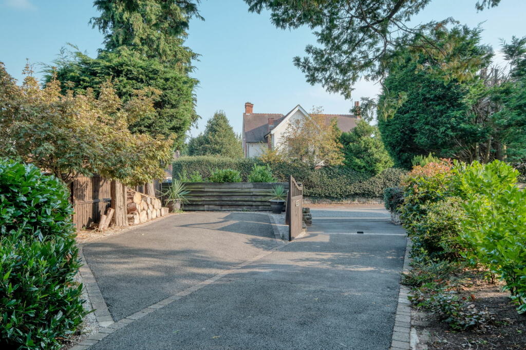 Additional image 24 of College Road, Bromsgrove, B60 2NF