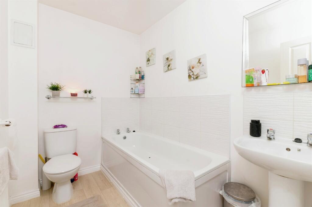 Additional image 17 of Pel Crescent, Oldbury