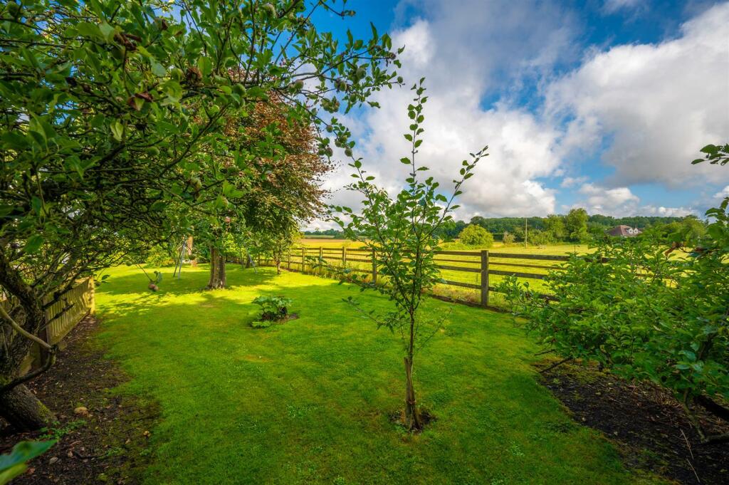 Additional image 30 of Stratford Road, Cranhill