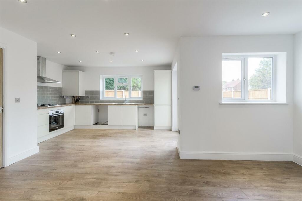 Additional image 4 of Austrey Lane, Newton Regis, B79