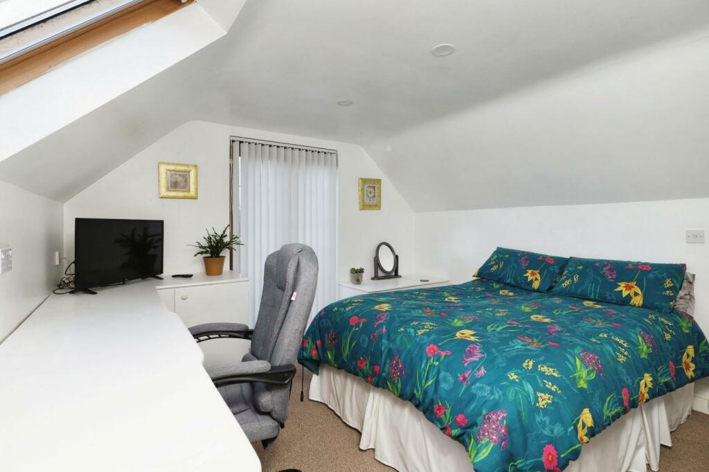 Additional image 17 of Tamworth Road, Amington, Tamworth