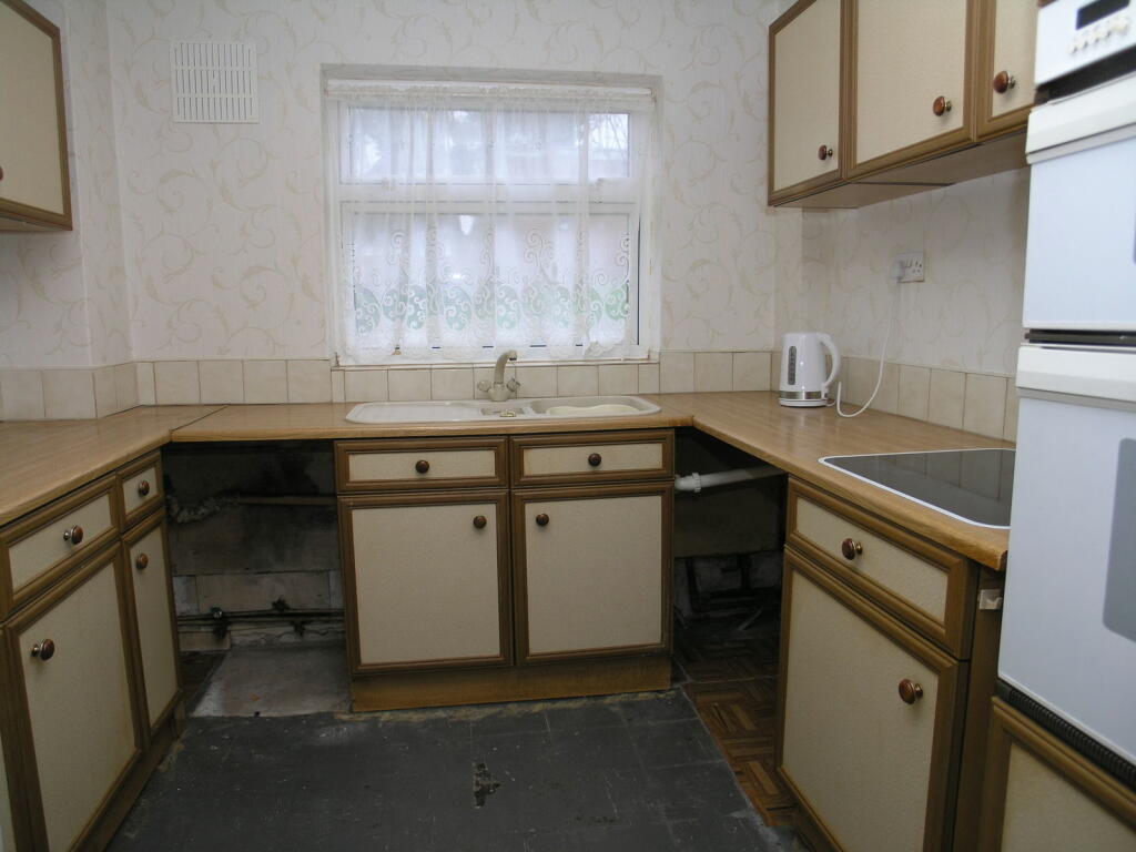 Additional image 5 of HALESOWEN, Fairmile Road