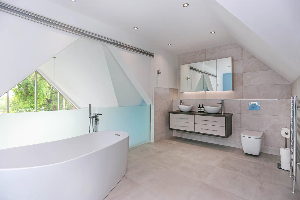 Additional image 44 of 21 The Crescent, Hampton-in-Arden, Solihull