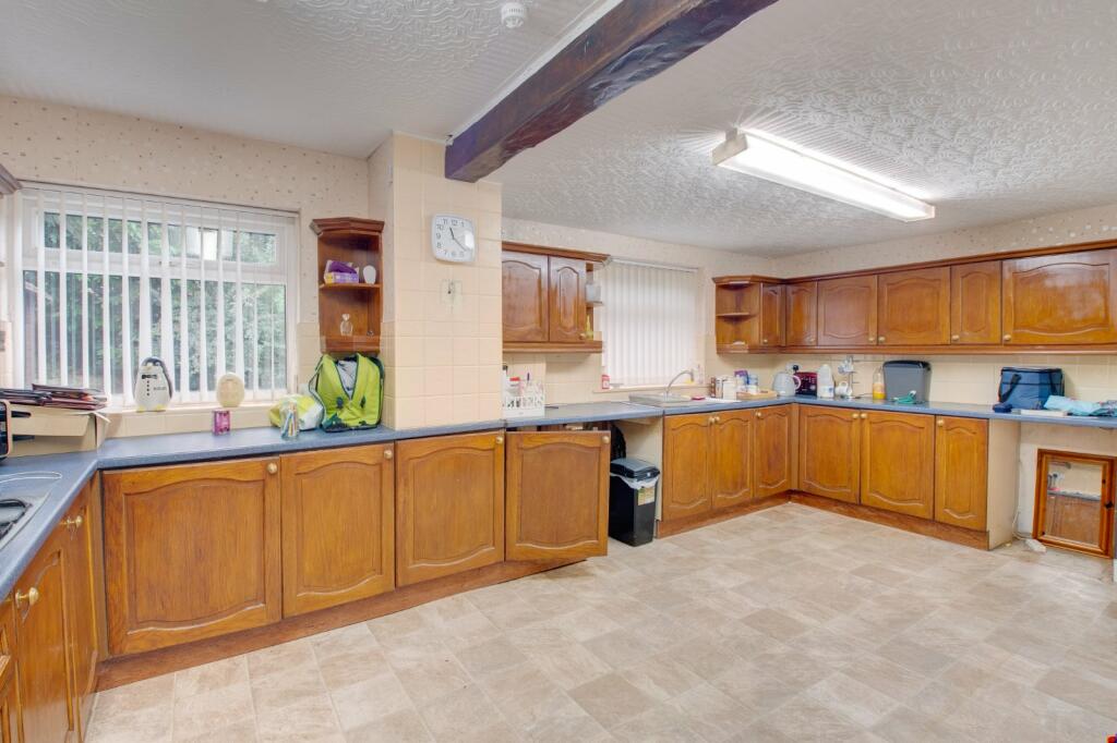 Additional image 5 of Willow Road, Bromsgrove, Worcestershire, B61