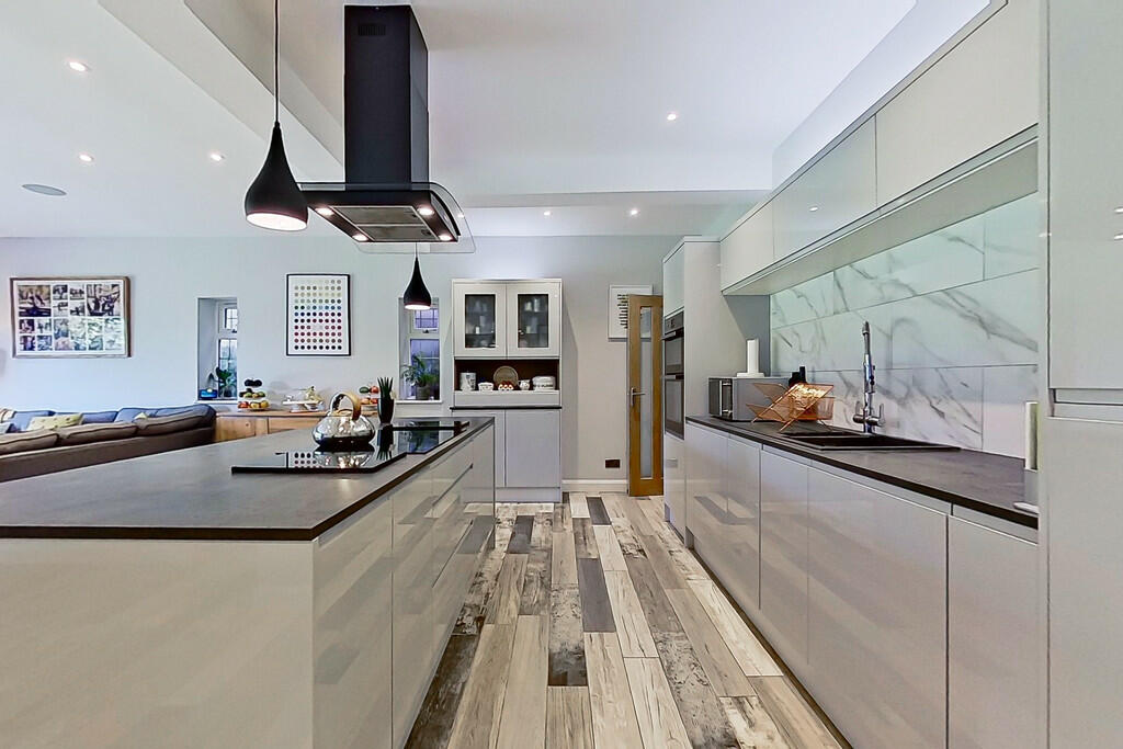 Additional image 9 of Whitehouse Common Road, Sutton Coldfield