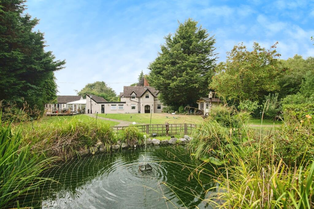 Additional image 4 of The Slough, Studley, Warwickshire, B80