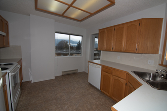 Additional image 4 of 45765 Spadina Ave