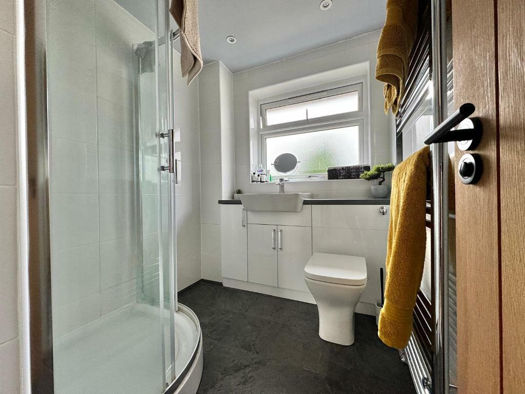 Additional image 13 of Burghley Drive, West Bromwich, B71 3LX