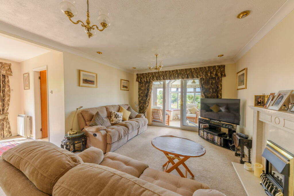 Additional image 21 of Glynn Crescent, Halesowen, B63 2PZ