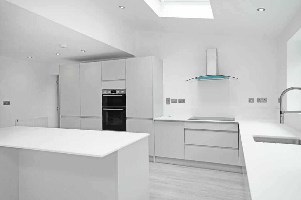 Additional image 5 of Hanbury Road, Dorridge, B93