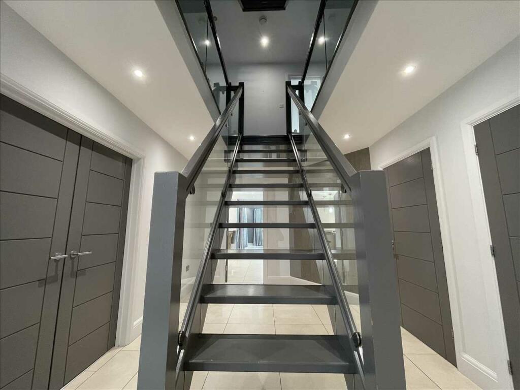 Additional image 18 of St Bernards Road, Solihull, Solihull