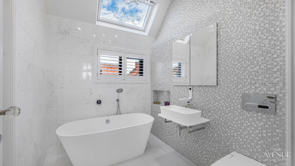 Additional image 23 of Stoneyfields, Bulls Lane, Sutton Coldfield, B76 9QN