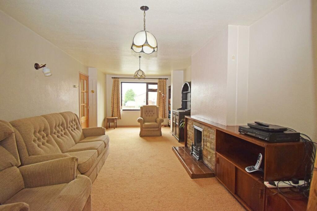 Additional image 21 of 12 Holly Grove, Bromsgrove, Worcestershire, B61 8LH