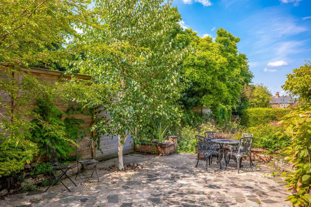 Additional image 25 of Greyhound House, Henley Street, Alcester, B49