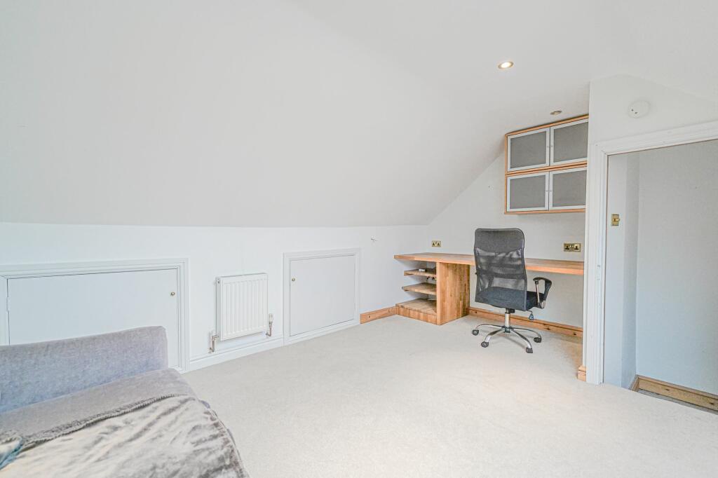 Additional image 8 of Grange Road, Dorridge, B93
