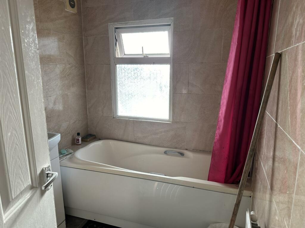 Additional image 6 of Blakeley Hall Road, Oldbury