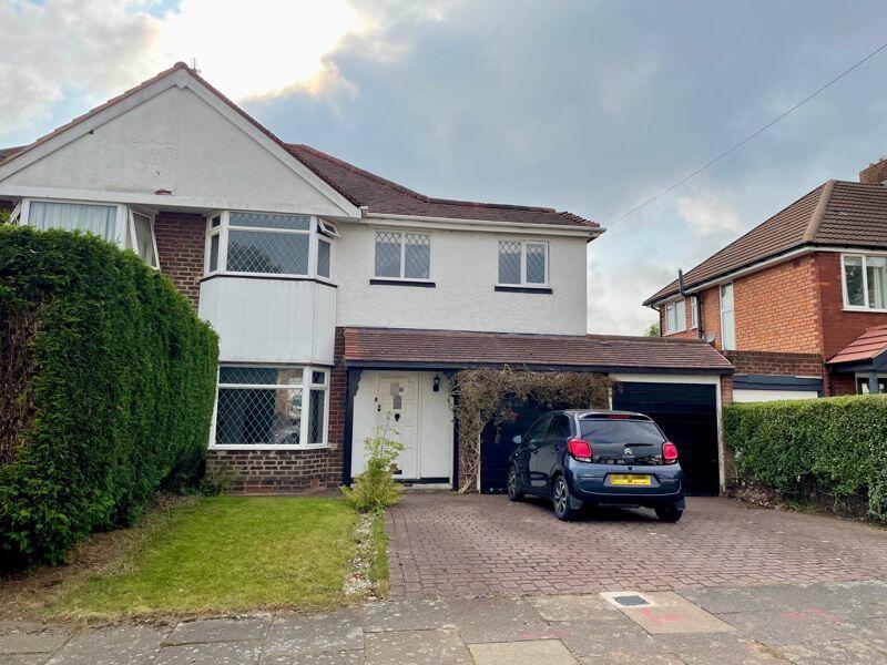 Beacon Road, Kingstanding, Birmingham, B44 9RL