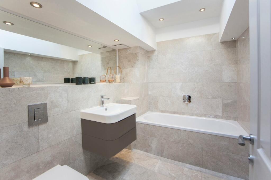 Additional image 15 of Brunswick Place, Bath, Somerset, BA1