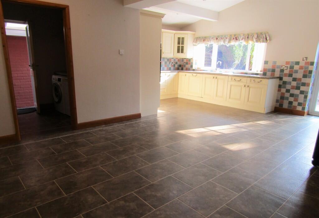 Additional image 7 of Hawthorn Road, Streetly