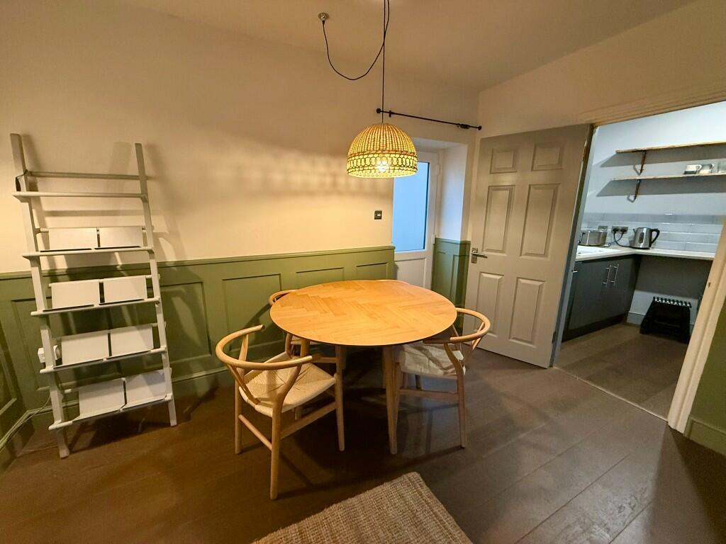 Additional image 5 of Vineys Yard, Bruton, Somerset, BA10