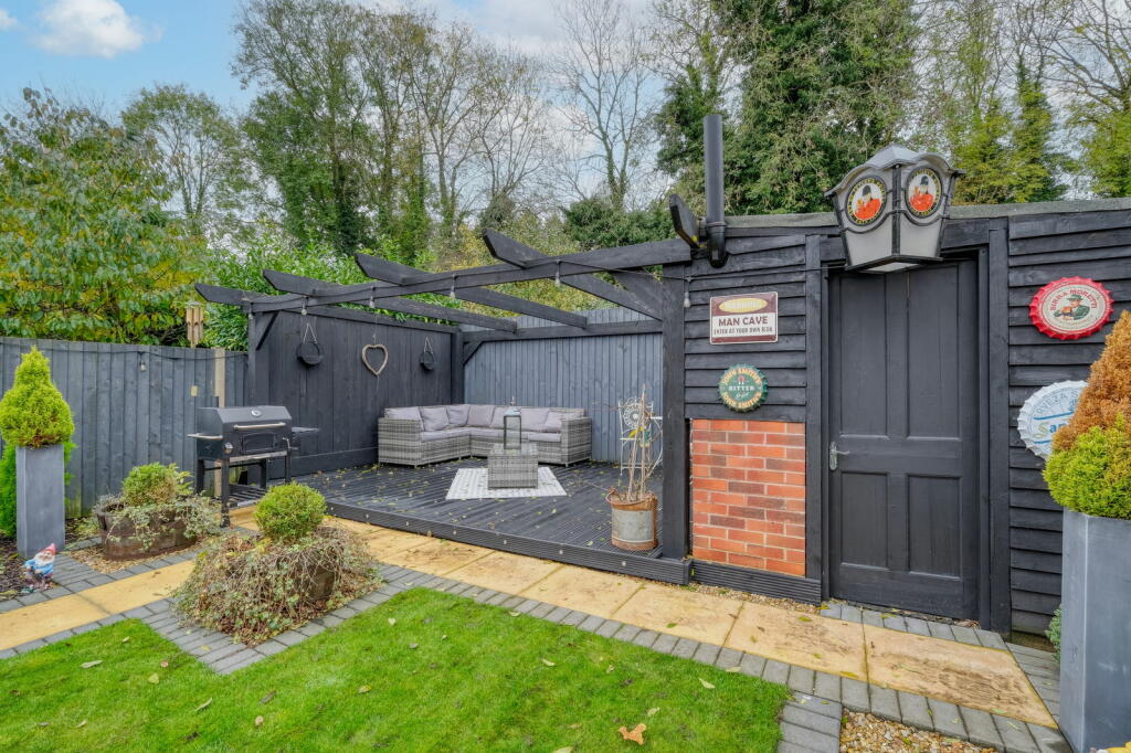 Additional image 15 of Birmingham Road, Redditch, B97 6EH