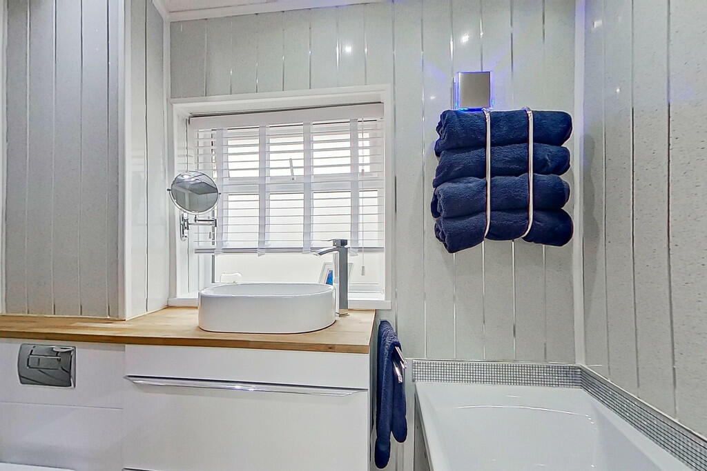 Additional image 9 of Shard End Crescent, Shard End