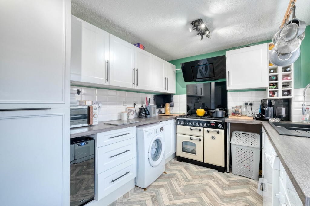 Additional image 4 of Spetchley Close, Walkwood, Redditch B97 5NB