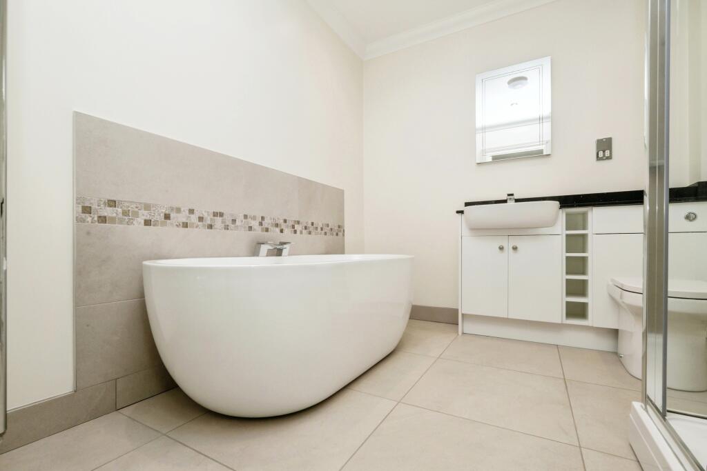 Additional image 4 of 2 Park View, Sutton Coldfield, B73