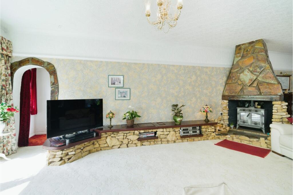 Additional image 8 of Birchy Close, Solihull, B90