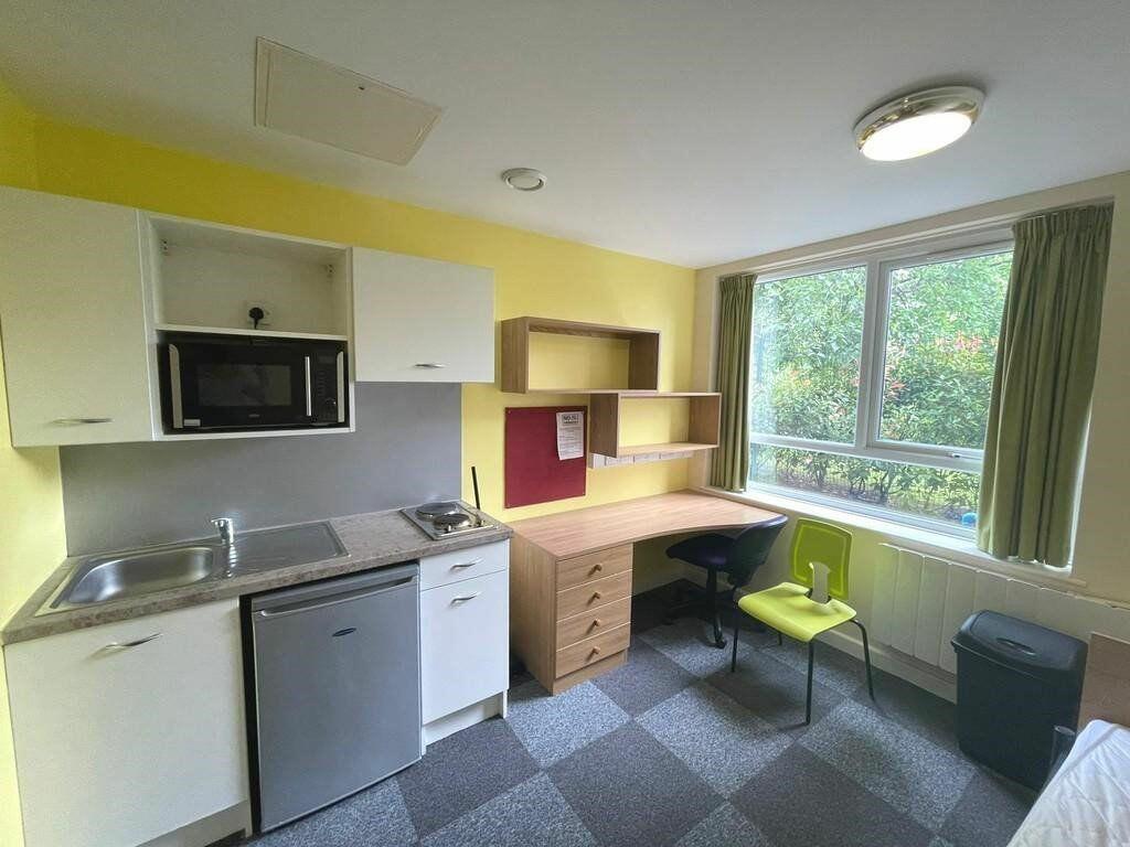 Additional image 4 of College House, Bridge Road B8 - 8-8 Viewings