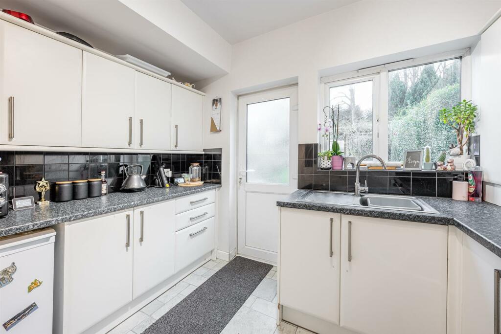 Additional image 5 of Perry Park Road, Rowley Regis, B65 0BS